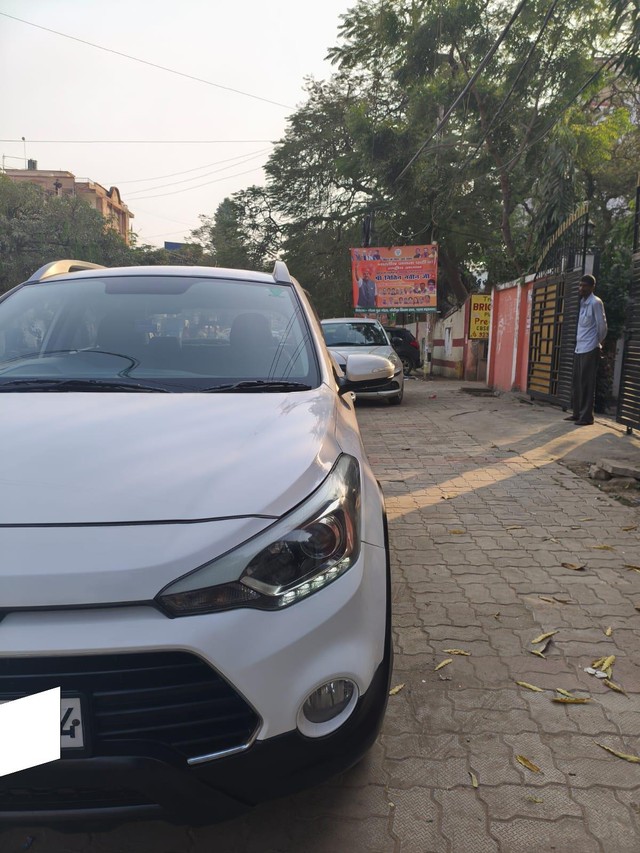Second-hand 2017 Hyundai i20 Asta 1.2 for sale in Samastipur-2