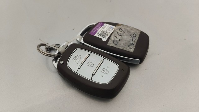 Second-hand 2017 Hyundai Creta 1.6 VTVT AT SX Plus for sale in Pune-21