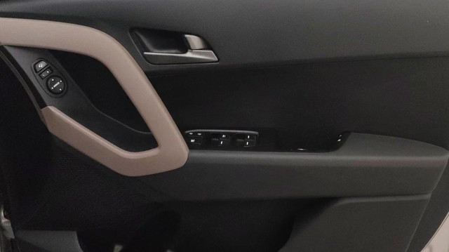 Second-hand 2017 Hyundai Creta 1.6 VTVT AT SX Plus for sale in Pune-17