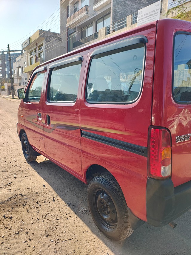 Maruti Eeco 5 Seater AC BSIV Second-hand 2011 Maruti Eeco 5 Seater AC BSIV for sale in Chandigarh-5
