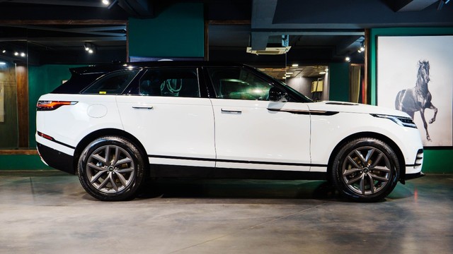 Second-hand 2024 Land Rover Range Rover Velar Dynamic HSE for sale in New Delhi-1