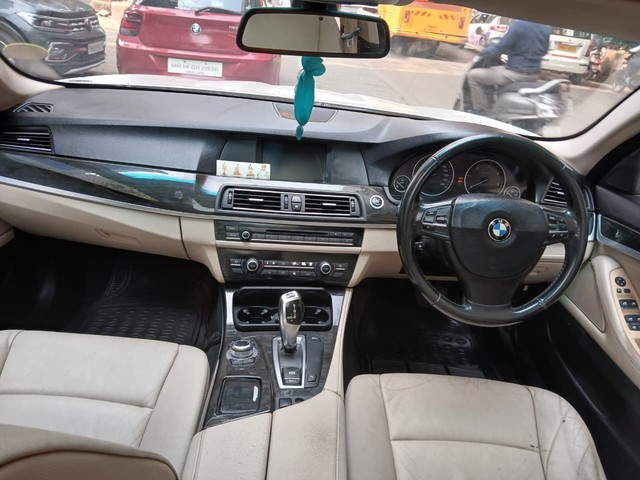Second-hand 2012 BMW 5 Series 525d Sedan for sale in Mumbai-4