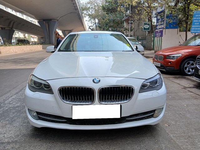 Second-hand 2012 BMW 5 Series 525d Sedan for sale in Mumbai-2