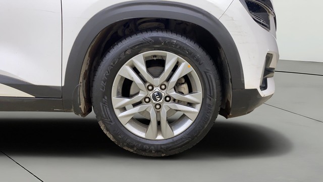 Second-hand 2020 Kia Seltos HTX G for sale in Navi Mumbai-24