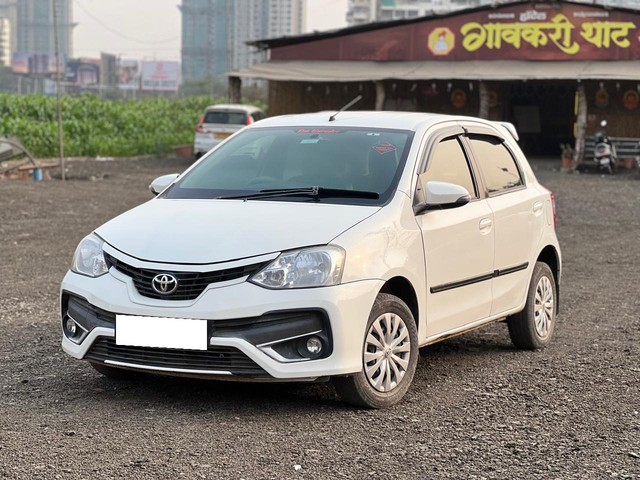 Second-hand 2017 Toyota Etios Liva 1.4 VD for sale in Pune-8