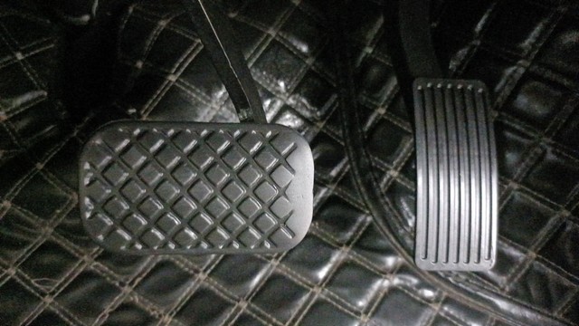 Second-hand 2021 MG Hector Sharp CVT for sale in New Delhi-14