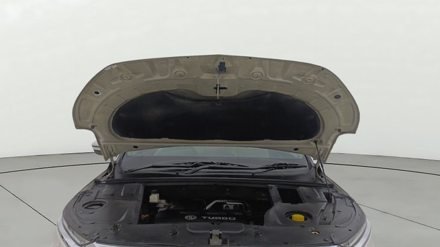 Second-hand 2021 MG Hector Sharp CVT for sale in New Delhi-9