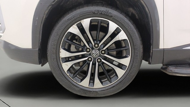 Second-hand 2021 MG Hector Sharp CVT for sale in New Delhi-26