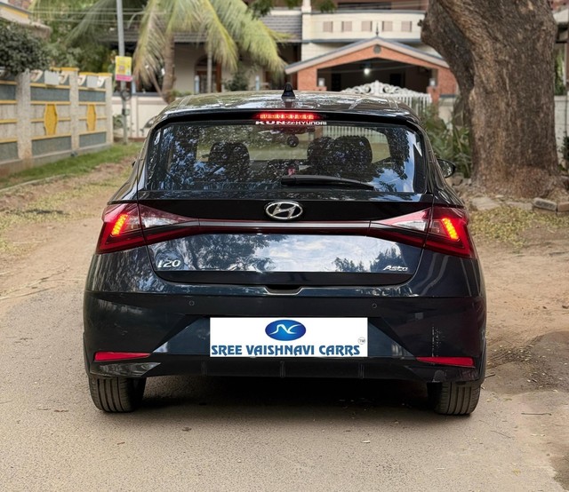 Second-hand 2023 Hyundai i20 Asta for sale in Coimbatore-1