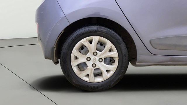 Second-hand 2015 Hyundai Grand i10 Sportz for sale in Navi Mumbai-24