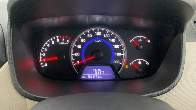 Second-hand 2015 Hyundai Grand i10 Sportz for sale in Navi Mumbai-11