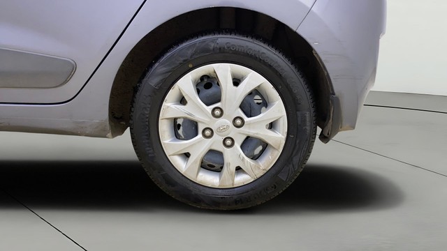 Second-hand 2015 Hyundai Grand i10 Sportz for sale in Navi Mumbai-26