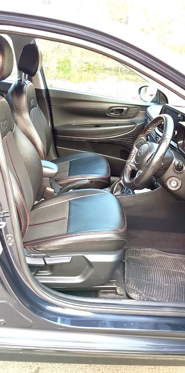 Second-hand 2021 Hyundai i20 Sportz BSVI for sale in Kolkata-3