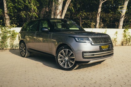 Second-hand 2024 Land Rover Range Rover 3.0 l Petrol LWB HSE for sale in New Delhi