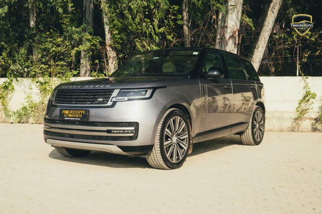Second-hand 2024 Land Rover Range Rover 3.0 l Petrol LWB HSE for sale in New Delhi-11