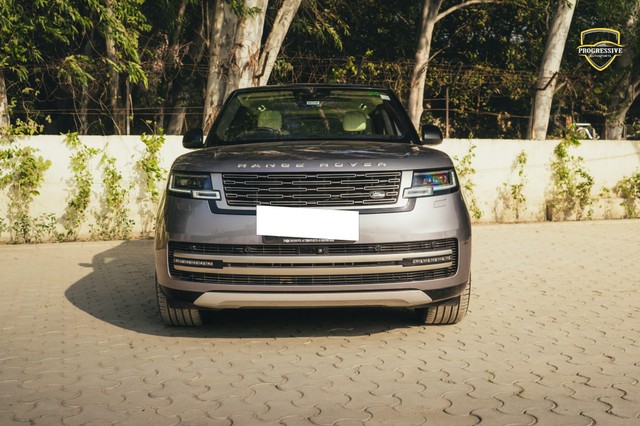 Second-hand 2024 Land Rover Range Rover 3.0 l Petrol LWB HSE for sale in New Delhi-5