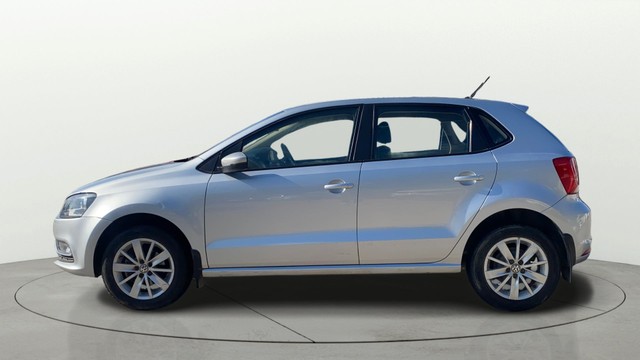Second-hand 2017 Volkswagen Polo 1.2 MPI Highline for sale in Jaipur-5