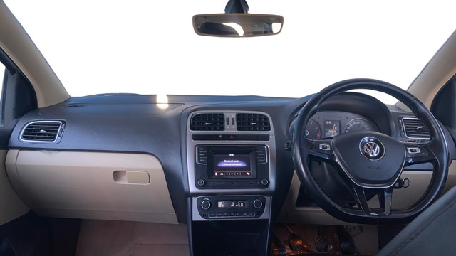 Second-hand 2017 Volkswagen Polo 1.2 MPI Highline for sale in Jaipur-10