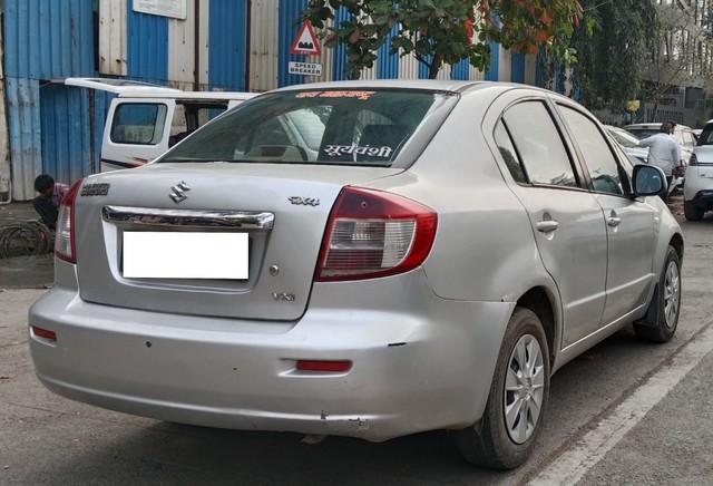 Second-hand 2012 Maruti SX4 Green Vxi (CNG) for sale in Mumbai-6