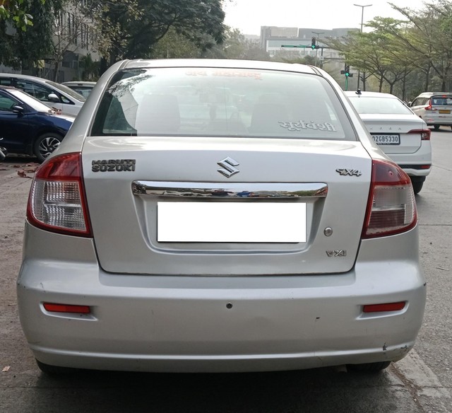 Second-hand 2012 Maruti SX4 Green Vxi (CNG) for sale in Mumbai-2