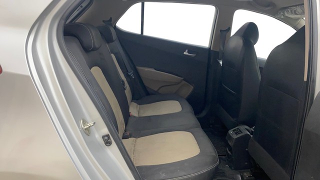 Second-hand 2014 Hyundai Grand i10 Asta for sale in Hyderabad-16