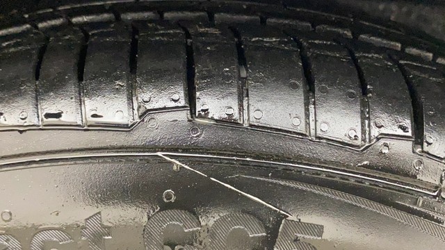 Second-hand 2014 Hyundai Grand i10 Asta for sale in Hyderabad-29