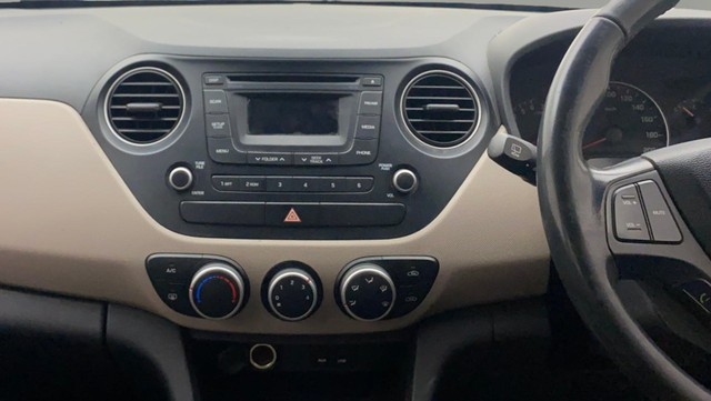 Second-hand 2014 Hyundai Grand i10 Asta for sale in Hyderabad-22