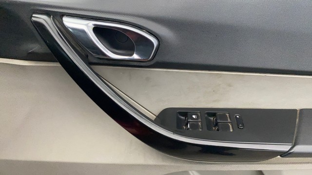 Second-hand 2017 Tata Tiago 1.2 Revotron XZA for sale in Lucknow-17