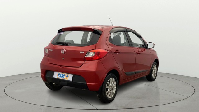 Second-hand 2017 Tata Tiago 1.2 Revotron XZA for sale in Lucknow-2