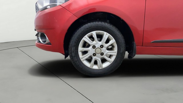 Second-hand 2017 Tata Tiago 1.2 Revotron XZA for sale in Lucknow-25