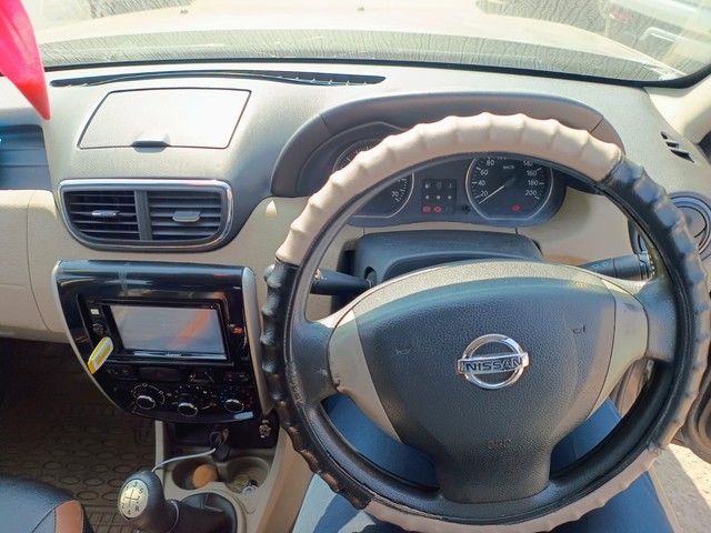Nissan Terrano Groove Edition Second-hand 2015 Nissan Terrano Groove Edition for sale in New Delhi-3