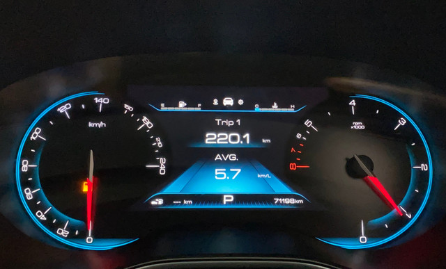 Second-hand 2019 MG Hector Sharp DCT for sale in Kochi-11