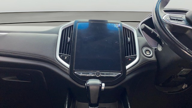 Second-hand 2019 MG Hector Sharp DCT for sale in Kochi-22