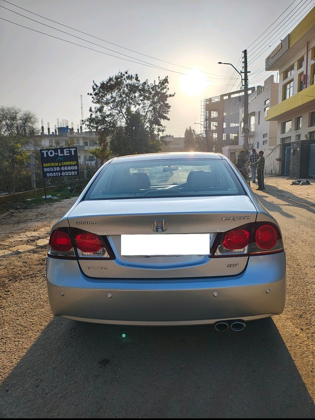 Second-hand 2011 Skoda Fabia 1.2 MPI Ambition for sale in Chandigarh-1