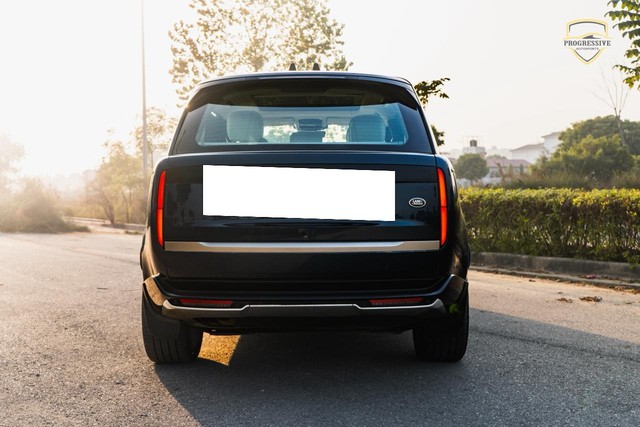 Second-hand 2023 Land Rover Range Rover 3.0 I Diesel LWB HSE for sale in New Delhi-1