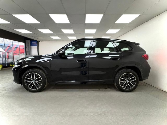 Second-hand 2023 BMW X1 sDrive18d M Sport for sale in Pune-4