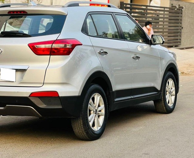 Second-hand 2016 Hyundai Creta 1.6 VTVT SX Plus for sale in Ahmedabad-2
