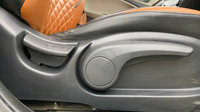 Second-hand 2018 Hyundai i20 1.2 Asta for sale in Navi Mumbai-6