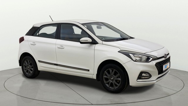 Second-hand 2018 Hyundai i20 1.2 Asta for sale in Navi Mumbai-11