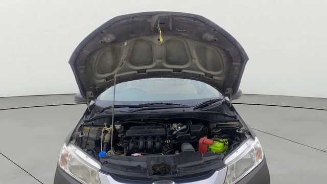 Second-hand 2016 Honda City i VTEC V for sale in Ahmedabad-9