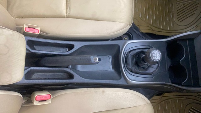 Second-hand 2016 Honda City i VTEC V for sale in Ahmedabad-13