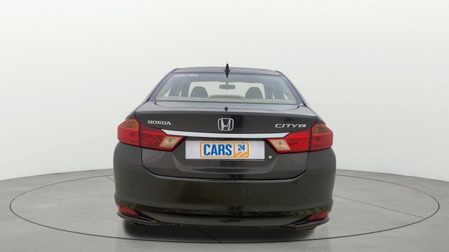 Second-hand 2016 Honda City i VTEC V for sale in Ahmedabad-3