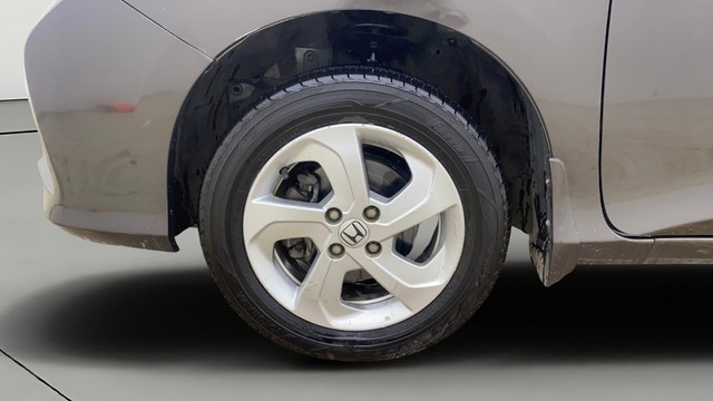 Second-hand 2016 Honda City i VTEC V for sale in Ahmedabad-25