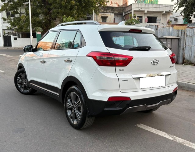 Second-hand 2016 Hyundai Creta 1.6 CRDi SX for sale in Ahmedabad-10