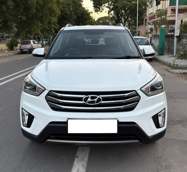 Second-hand 2016 Hyundai Creta 1.6 CRDi SX for sale in Ahmedabad-5