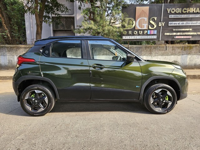 Second-hand 2024 Tata Punch EV Empowered Plus LR for sale in Mumbai-10