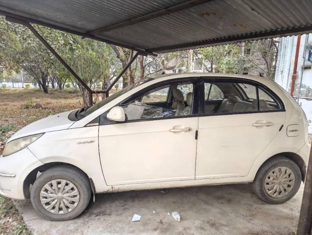Second-hand 2012 Tata Indica Quadrajet LS for sale in Kalol-4