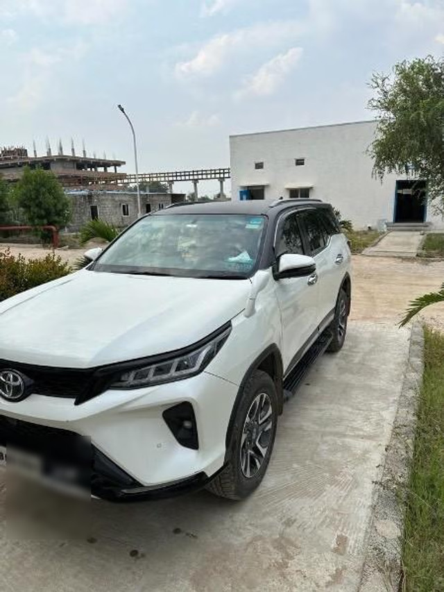 Toyota Fortuner Legender 4x4 AT 2023 Second-hand 2021 Toyota Fortuner Legender 4x4 AT 2023 for sale in Hyderabad-10