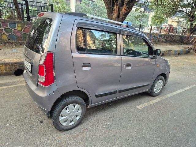Second-hand 2015 Maruti Suzuki Wagon R LXI CNG for sale in Thane-8