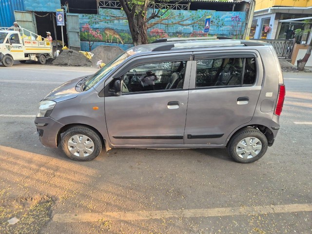 Second-hand 2015 Maruti Suzuki Wagon R LXI CNG for sale in Thane-2
